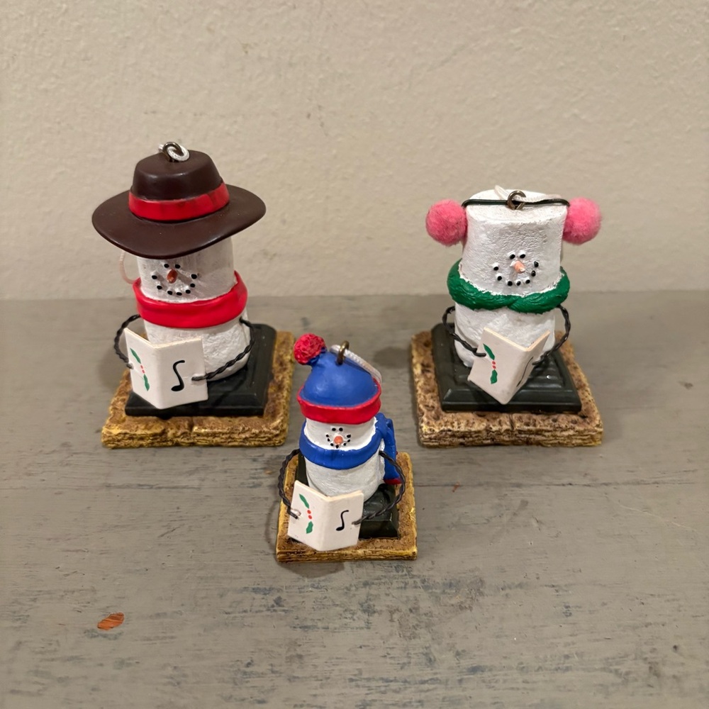 Set Of Three The Original S’mores Marshmallow Carolers Ornaments